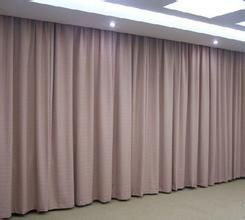 電動(dòng)開合簾供應(yīng)新選擇 探索健榮窗飾的智能化窗飾解決方案